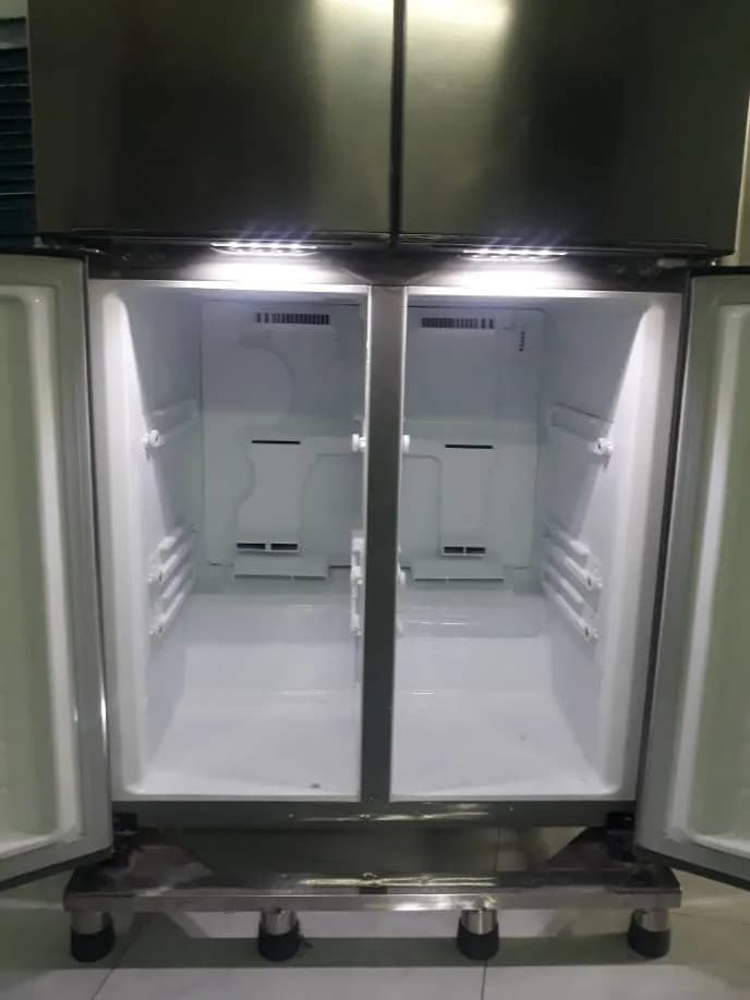 Trước sửa tủ lạnh 4 cánh LG tại TPHCM — thợ Đặng Anh Huy