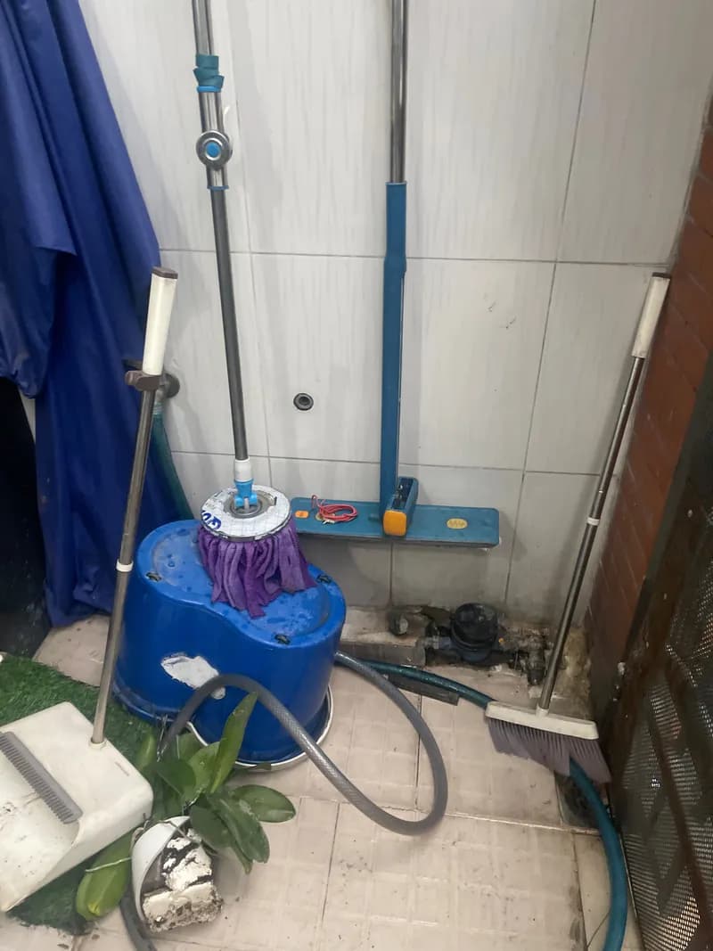 Trước sửa đường ống nước tại Tân Phú — thợ Nguyễn Quốc Bảo
