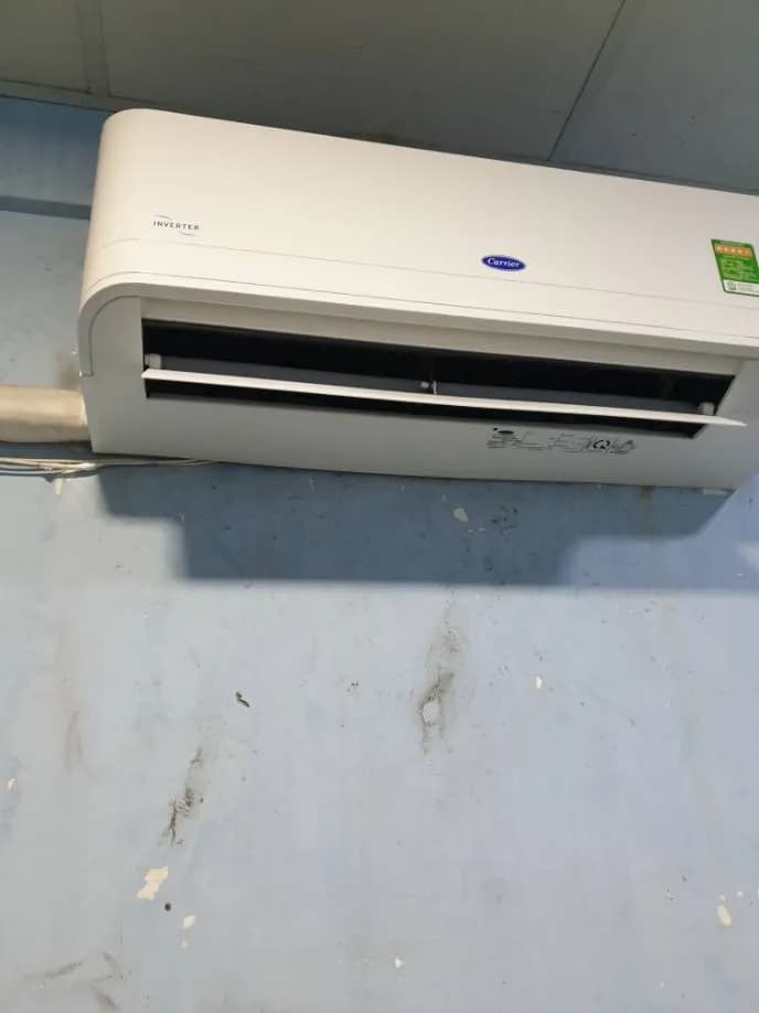 Sau khi hoàn thành sửa máy lạnh treo tường Carrier tại Bình Thạnh — thợ Phan Chí Tâm