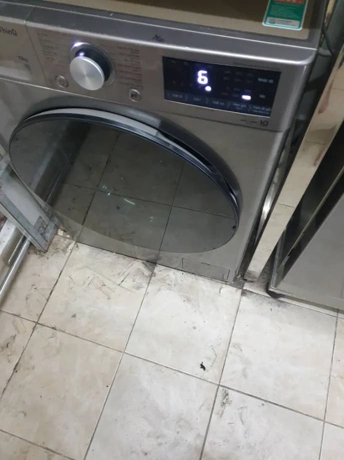 Sau khi hoàn thành sửa máy giặt cửa ngang LG tại Quận 8 — thợ Phan Chí Tâm