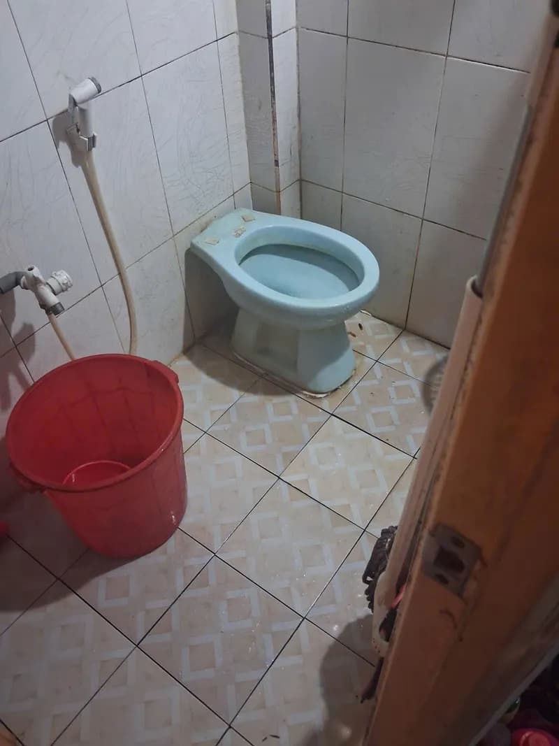 Trước sửa bồn cầu tại P. hiệp bình chánh, Thủ Đức — thợ Bùi Văn An