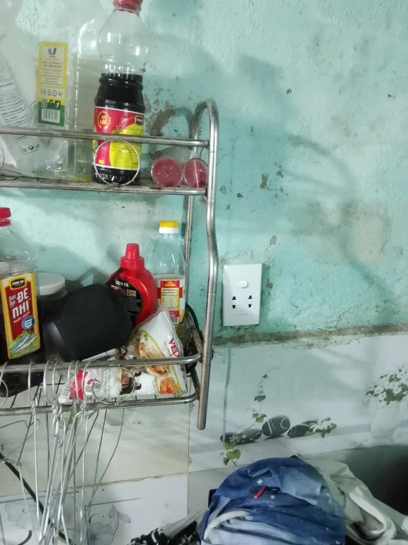 Thay thế ổ cắm điện bị chập cháy tại khu vực Bình Chánh tại Bình Chánh