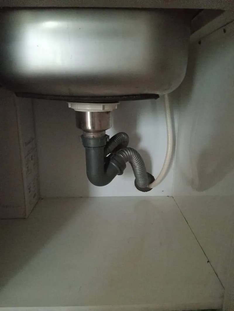 Sau khi hoàn thành sửa bồn rửa chén tại P.HCM, Quận 3 — thợ Võ Hồng Hải