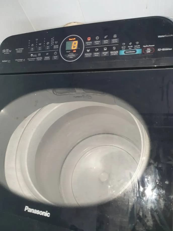 Sau khi hoàn thành sửa máy giặt cửa trên Panasonic tại phường Gia Định, Bình Thạnh — thợ Phan Chí Tâm