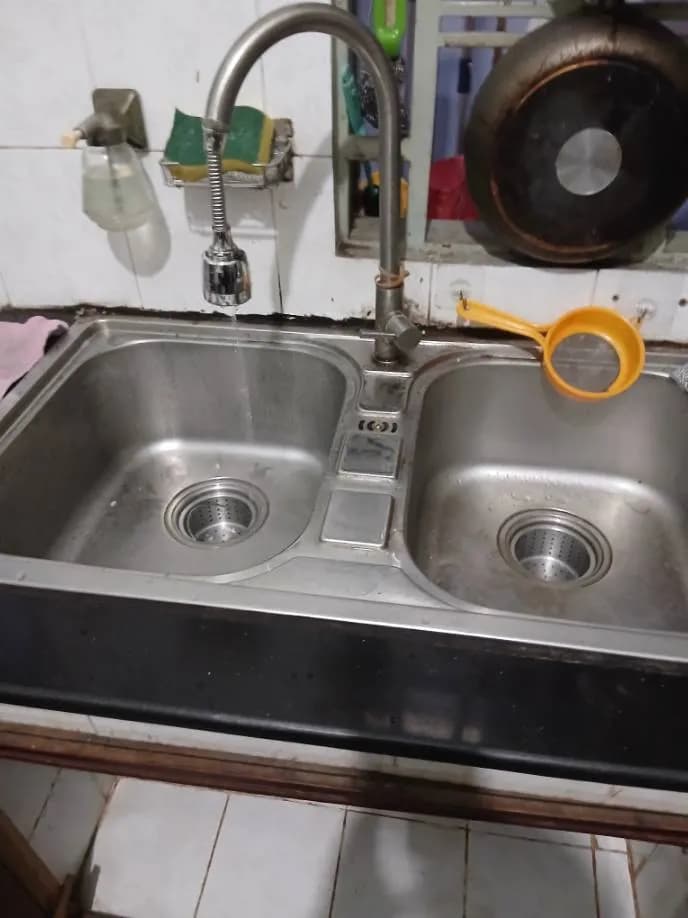 Trước sửa vòi rửa chén tại Gò Vấp — thợ Lê Đăng Tuấn