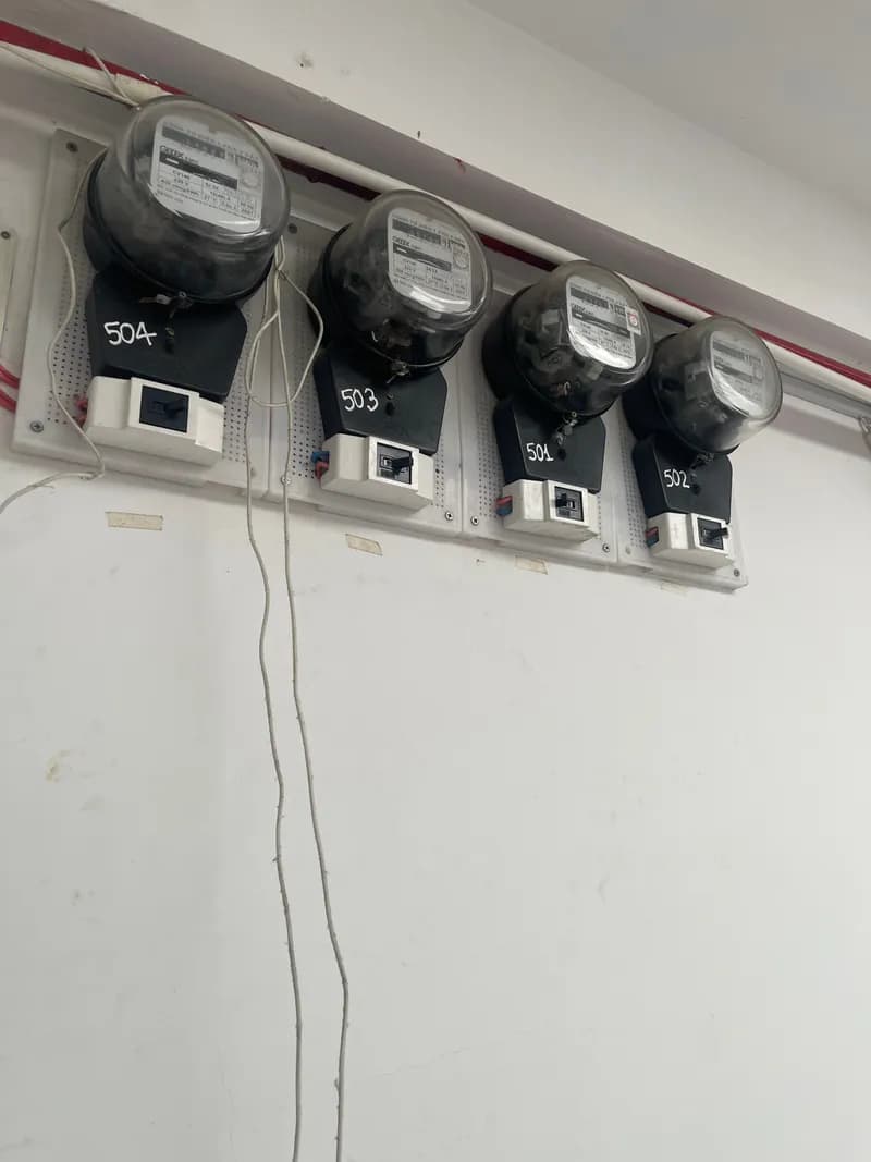 Trước sửa hệ thống điện tại Gò Vấp — thợ Nguyễn Quốc Bảo