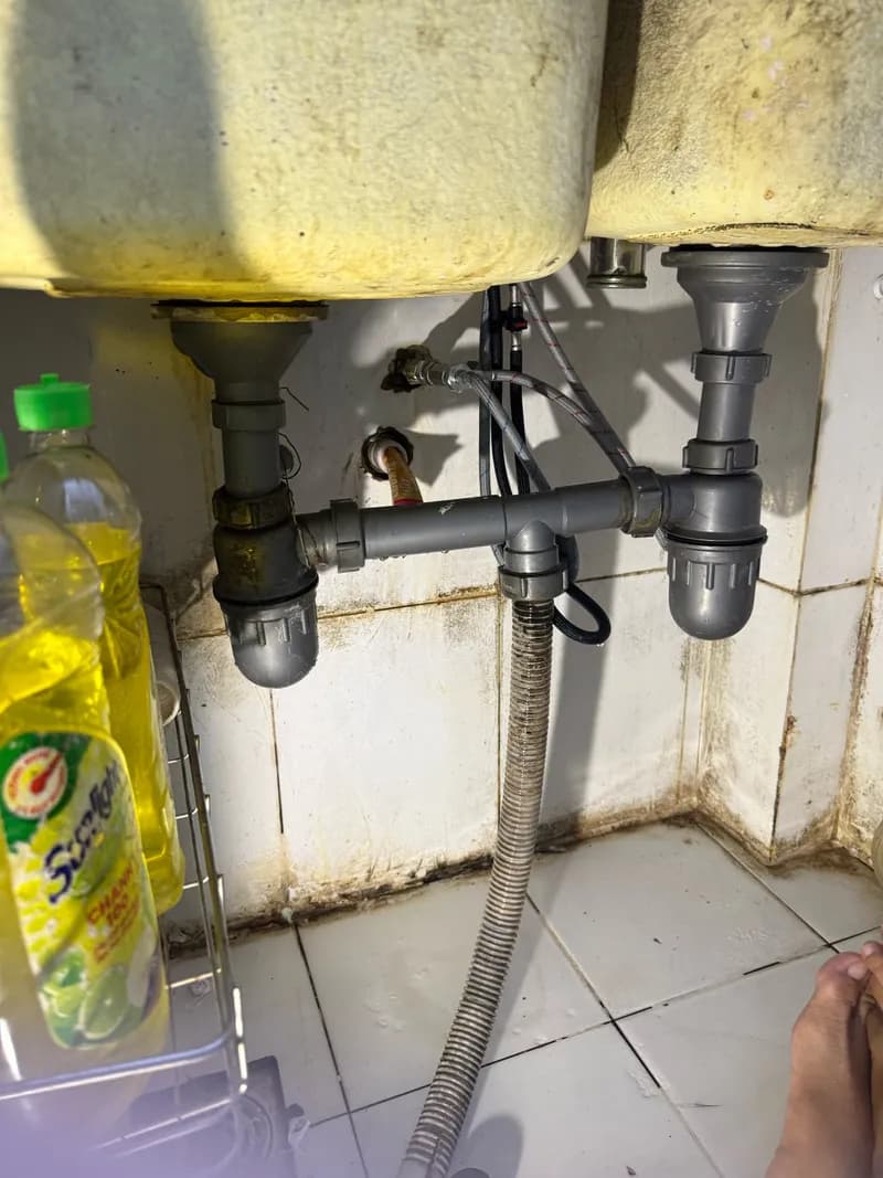 Sau khi hoàn thành sửa bồn rửa chén tại Quận 10 — thợ Đặng Văn Thịnh (5 sao)