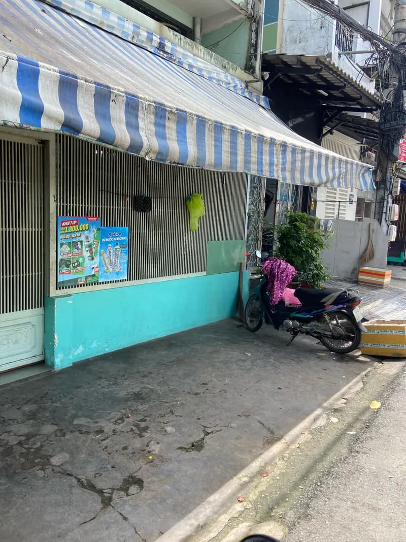 Trước sửa bồn rửa chén tại Phường Chánh Hưng, Quận 8 — thợ Trần Lào