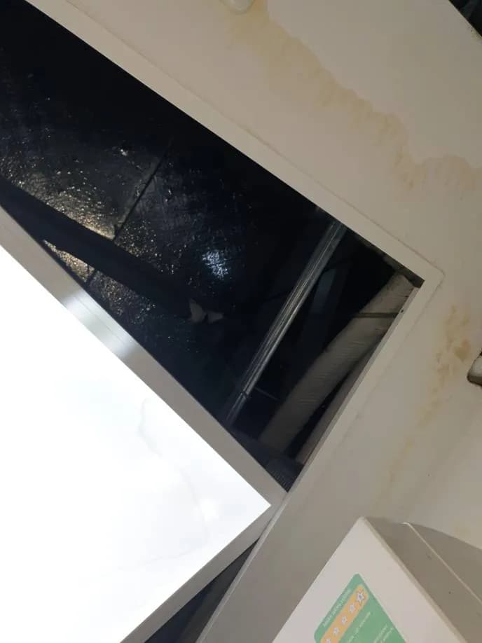 Sau khi hoàn thành sửa máy lạnh Daikin tại Quận 7 — thợ Phan Chí Tâm