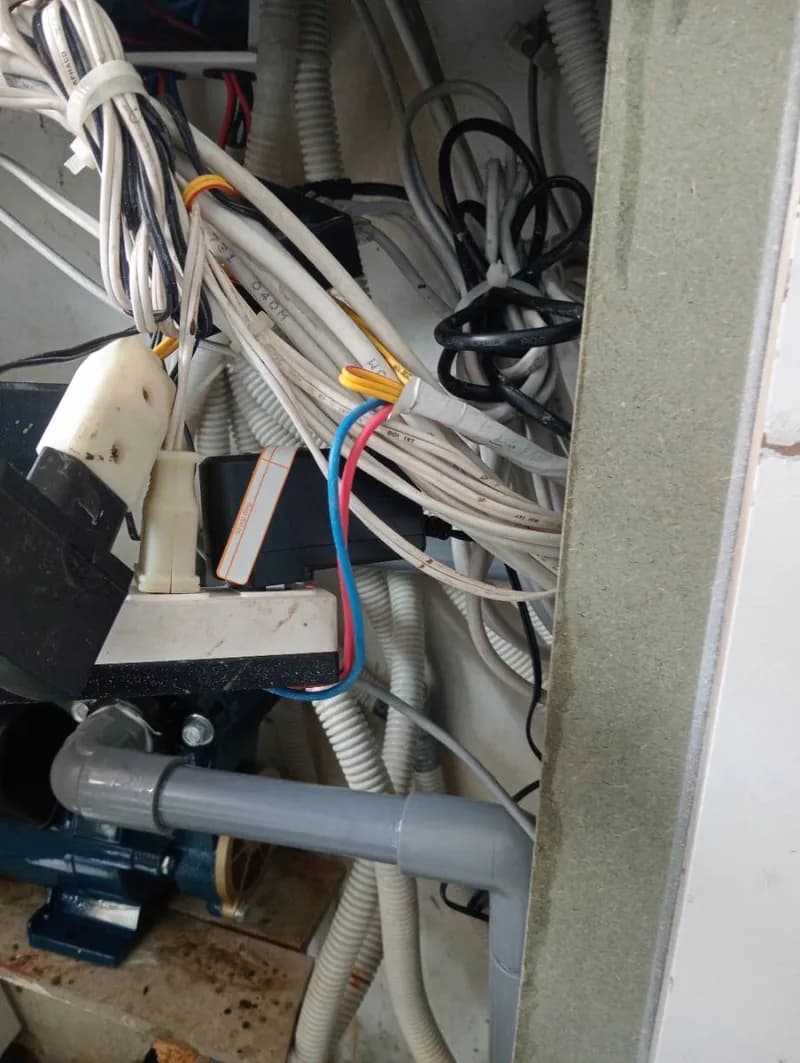 Sau khi hoàn thành sửa máy bơm tăng áp Panasonic tại Phú Nhuận — thợ Võ Hồng Hải