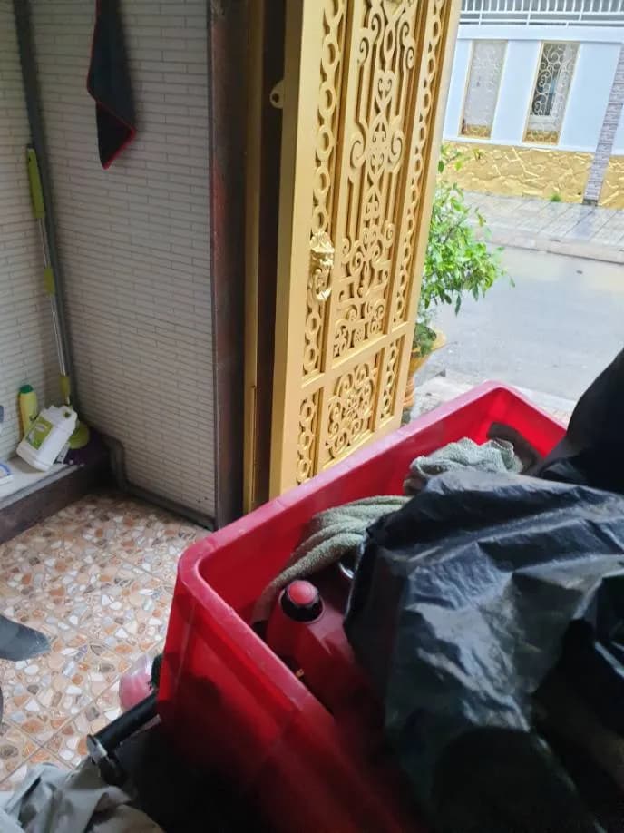 Sau khi hoàn thành sửa máy lạnh tại Quận 8 — thợ Phan Chí Tâm