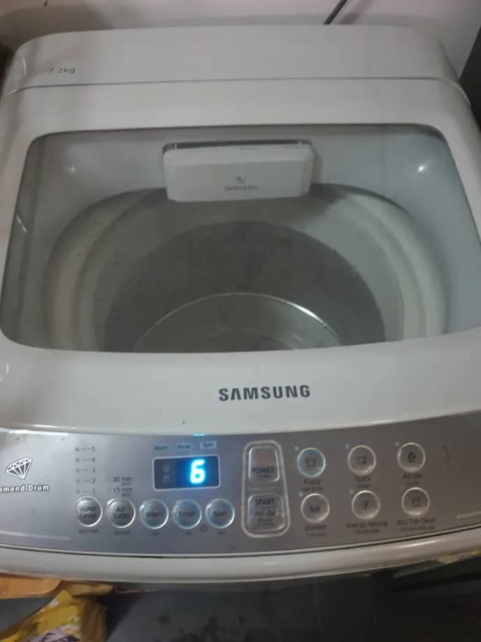 Sau khi hoàn thành sửa máy giặt lồng đứng Samsung tại phường minh phụng, Quận 11 — thợ Phan Chí Tâm