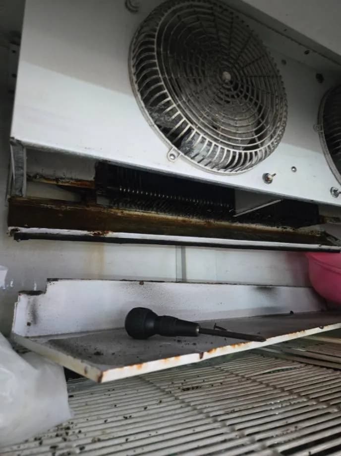 Thông tắc đường thoát nước tủ mát tại Tân Sơn Nhì, Tân Phú tại P.Tân Sơn Nhì, Tân Phú