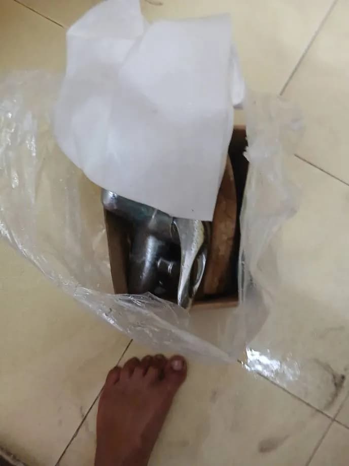 Trước sửa vòi sen tắm tại Phường 15, Tân Bình — thợ Lê Đăng Tuấn