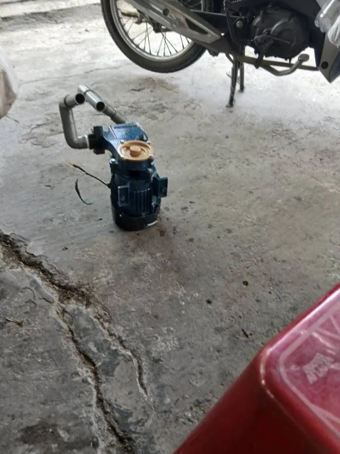 Trước sửa máy bơm nước tại Bình Tân — thợ Lê Đăng Tuấn