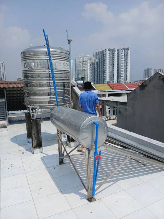 Thay thế lớp bảo ôn máy năng lượng mặt trời tại Nhà Bè tại Nhà Bè