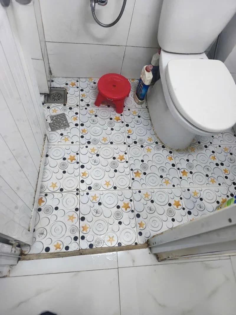Trước sửa bồn cầu American Standard tại Gò Vấp — thợ Bùi Văn An
