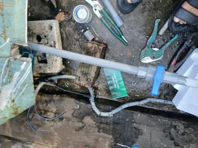 Sau khi hoàn thành sửa máy bơm nước tại Gò Vấp — thợ Lê Đăng Tuấn