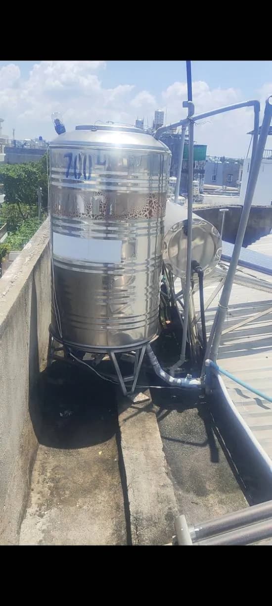 Sau khi hoàn thành sửa bồn nước inox tại TPHCM — thợ Nguyễn Hoàng Khánh
