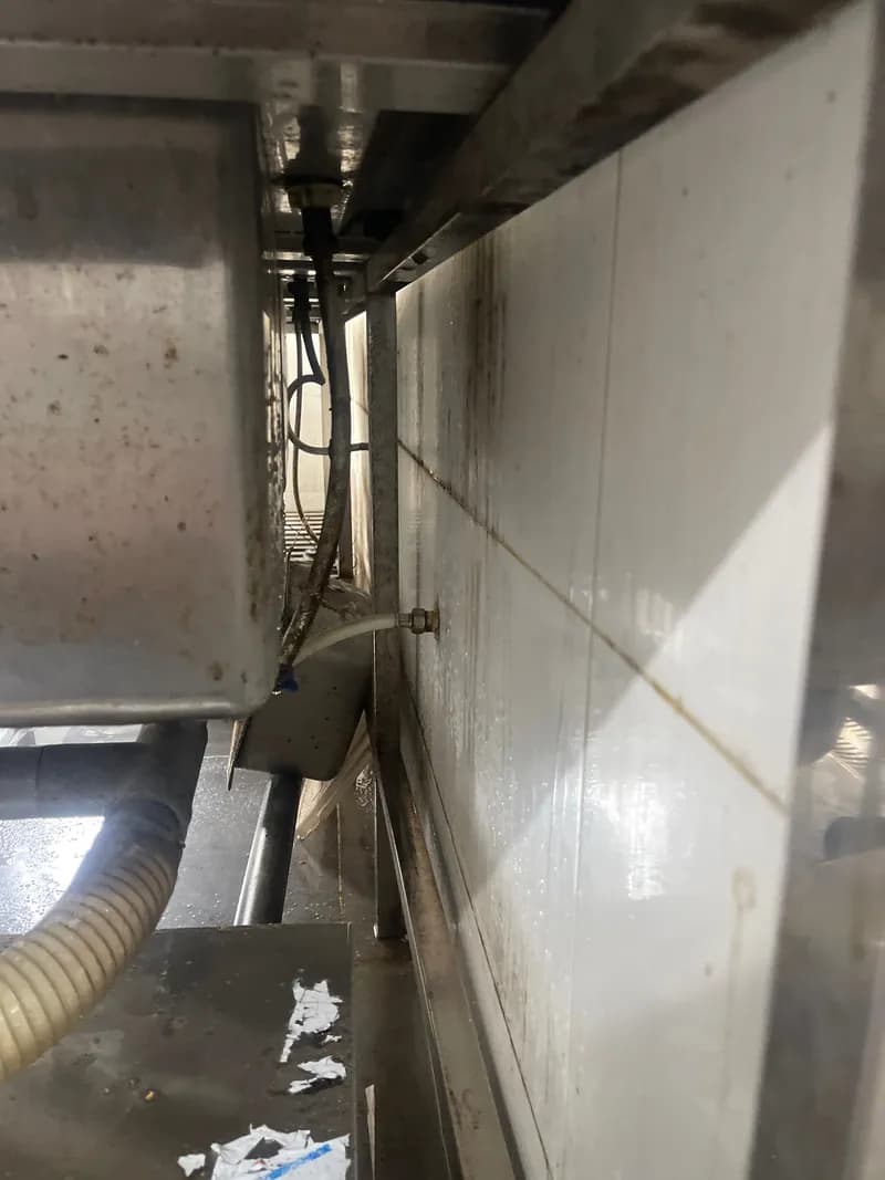 Trước sửa đường ống nước Bình Minh tại Hóc Môn — thợ Nguyễn Quốc Bảo