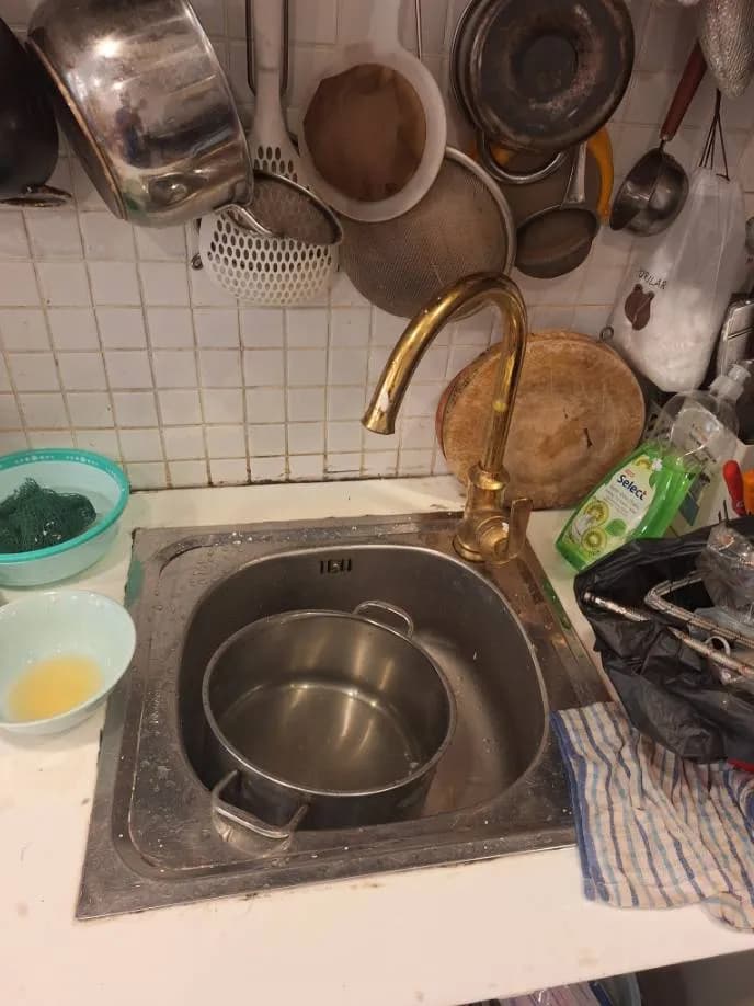 Sau khi hoàn thành sửa vòi nước bồn rửa chén tại Quận 8 — thợ Trần Quốc Đông