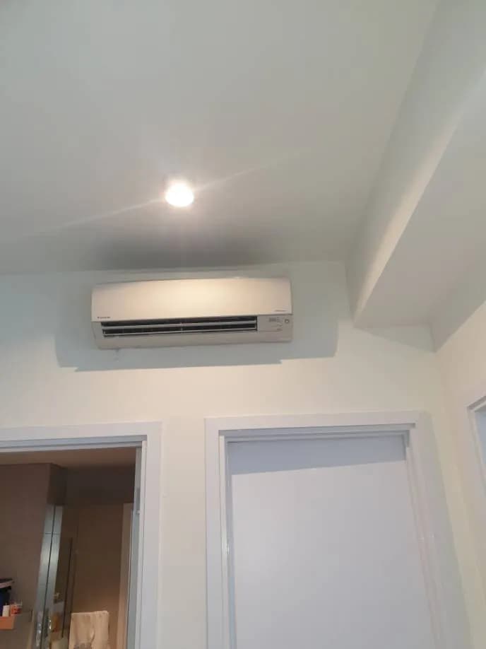 Sau khi hoàn thành sửa máy lạnh treo tường Daikin tại Thủ Đức — thợ Phan Chí Tâm