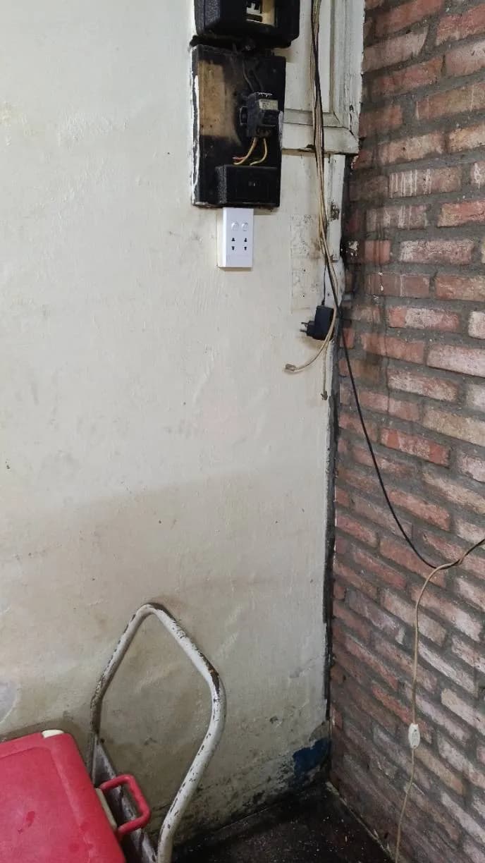 Sau khi hoàn thành sửa ổ cắm điện tại Phường 4, Tân Bình — thợ Đặng Văn Thịnh