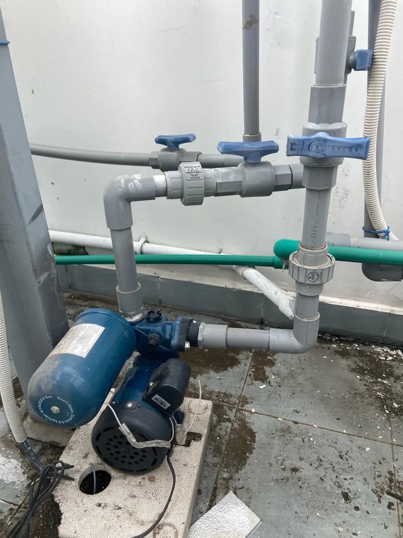 Thay tụ và vệ sinh máy bơm nước tại Quận 8 tại Quận 8
