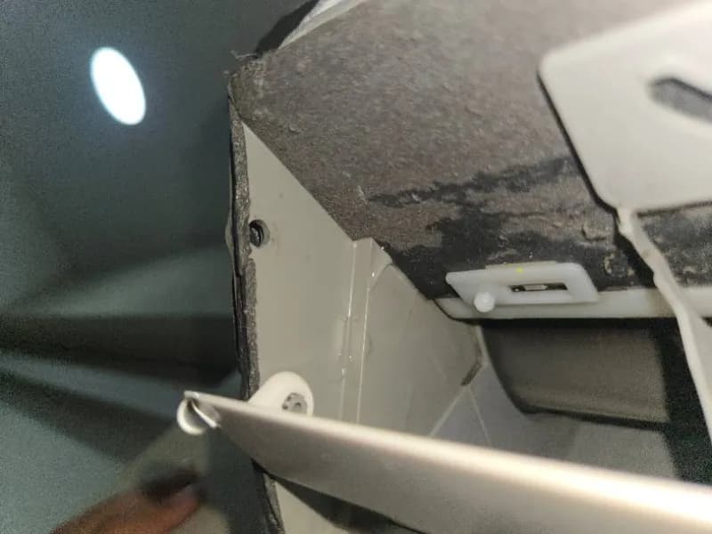 Sau khi hoàn thành sửa máy lạnh treo tường tại Bình Thạnh — thợ Lê Hữu Lộc (5 sao)