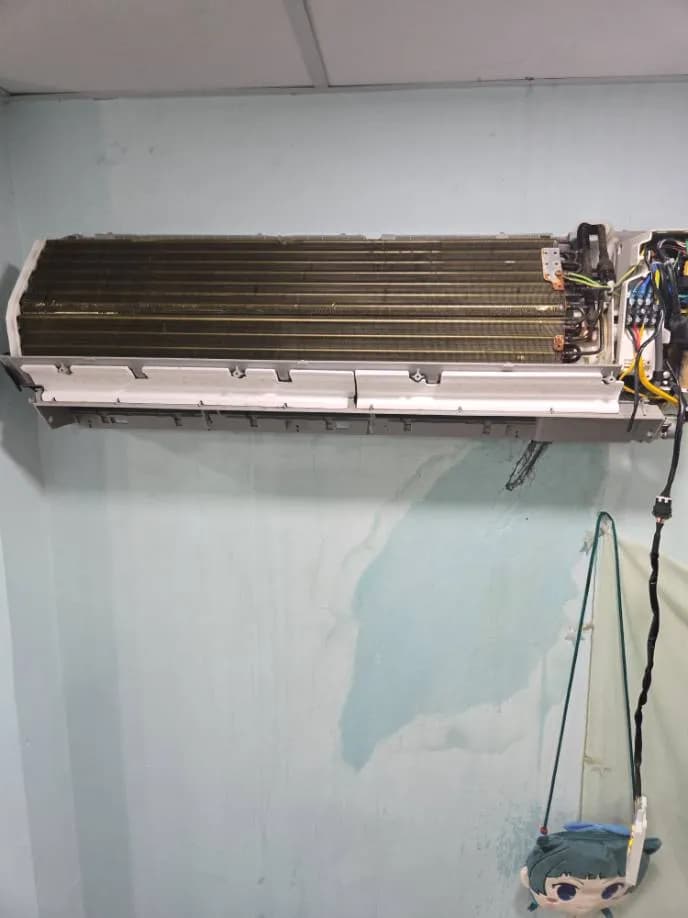 Trước sửa máy lạnh treo tường Casper tại Phường An Hội Tây, Gò Vấp — thợ Lê Hữu Lộc