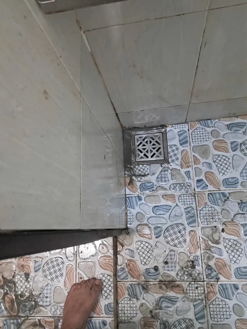 Trước sửa lavabo tại phường Thới An, Quận 12 — thợ Bùi Văn An