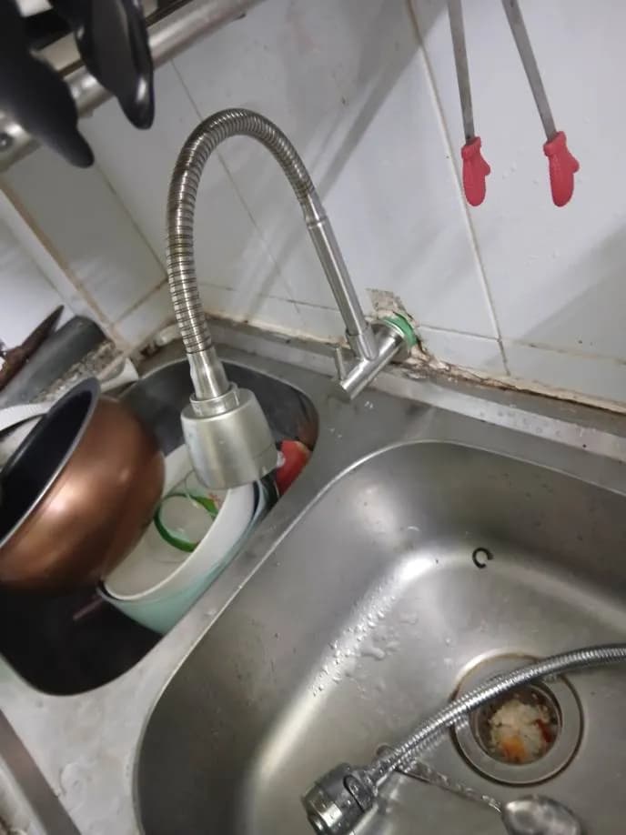 Thay vòi rửa chén inox tại nhà khu vực Bình Thạnh tại Bình Thạnh