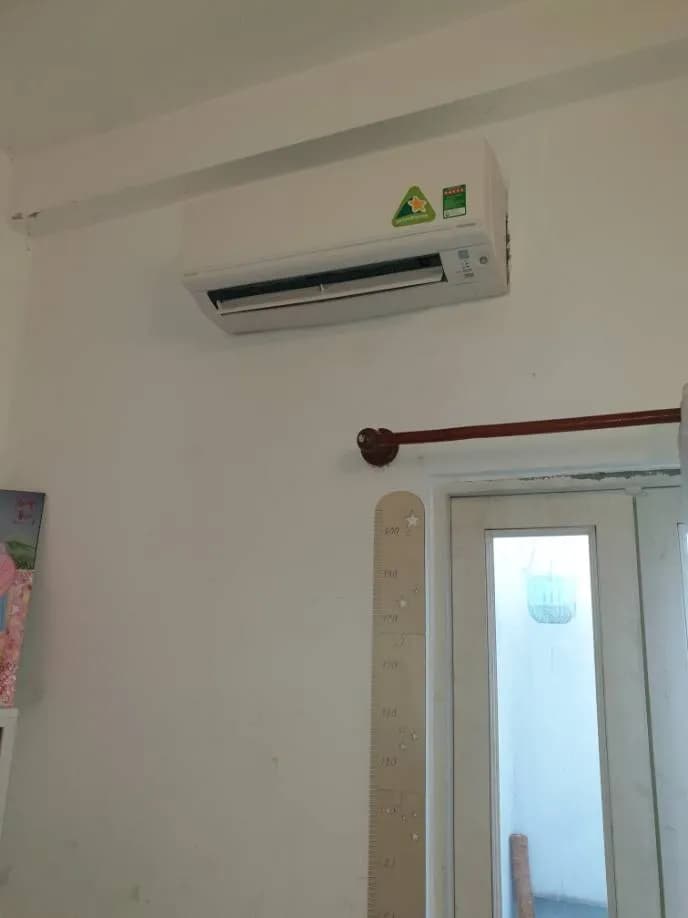 Vệ sinh máy lạnh treo tường tại phường Xóm Chiếu, Quận 4 tại phường xóm chiếu, Quận 4