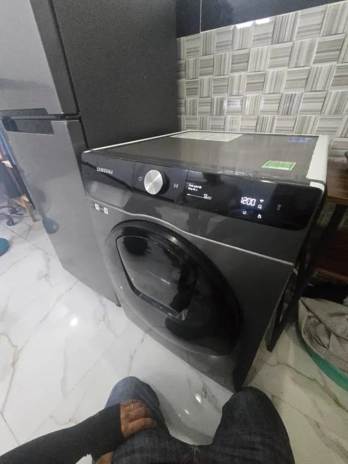 Trước sửa máy giặt cửa trước Samsung tại phường Tân Thới Hiệp, Quận 12 — thợ Lê Hữu Lộc