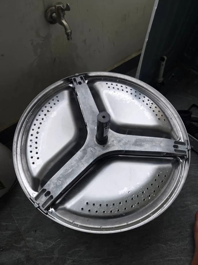 Sau khi hoàn thành sửa máy giặt cửa trên tại Phường 21 quận Bình Thạnh, Bình Thạnh — thợ Lê Hữu Lộc
