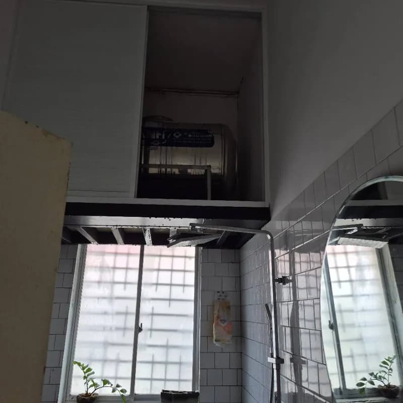 Trước sửa đèn LED tại Phường Chợ Lớn, Quận 5 — thợ Trần Quốc Đông