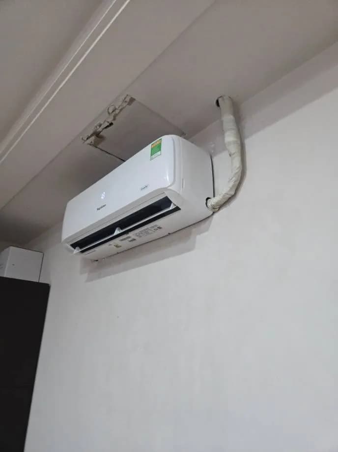 Sau khi hoàn thành sửa máy lạnh treo tường Aqua tại Gò Vấp — thợ Lê Hữu Lộc