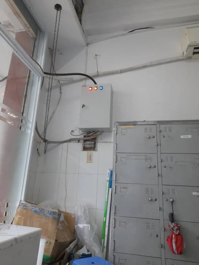 Sau khi hoàn thành sửa tủ điện tại Bình Tân — thợ Khổng Mạnh Phẩm