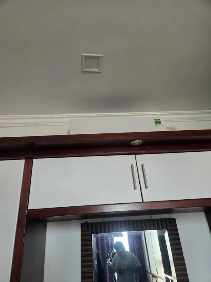 Trước sửa máy lạnh treo tường Daikin tại Thủ Đức — thợ Lê Hữu Lộc