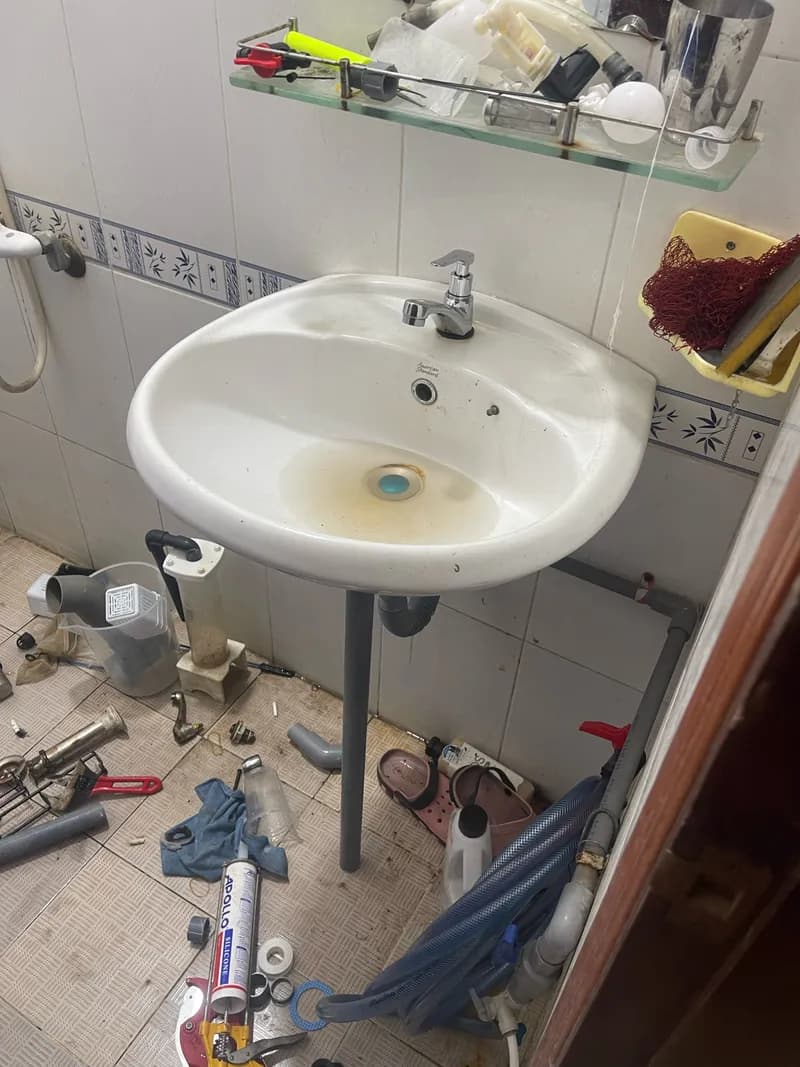 Sau khi hoàn thành sửa lavabo tại Phường Trung Mỹ Tây, Quận 12 — thợ Nguyễn Quốc Bảo