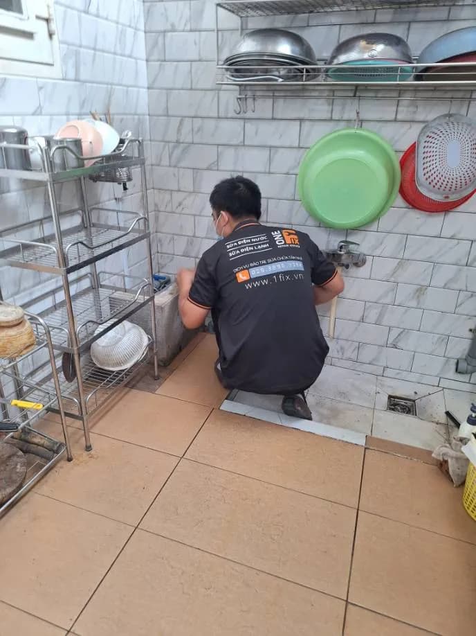 Sửa nước | Nối ống nước - Kiểm tra máy bơm và lắp thêm đường ống nước không qua máy bơm tại Nhà Bè
