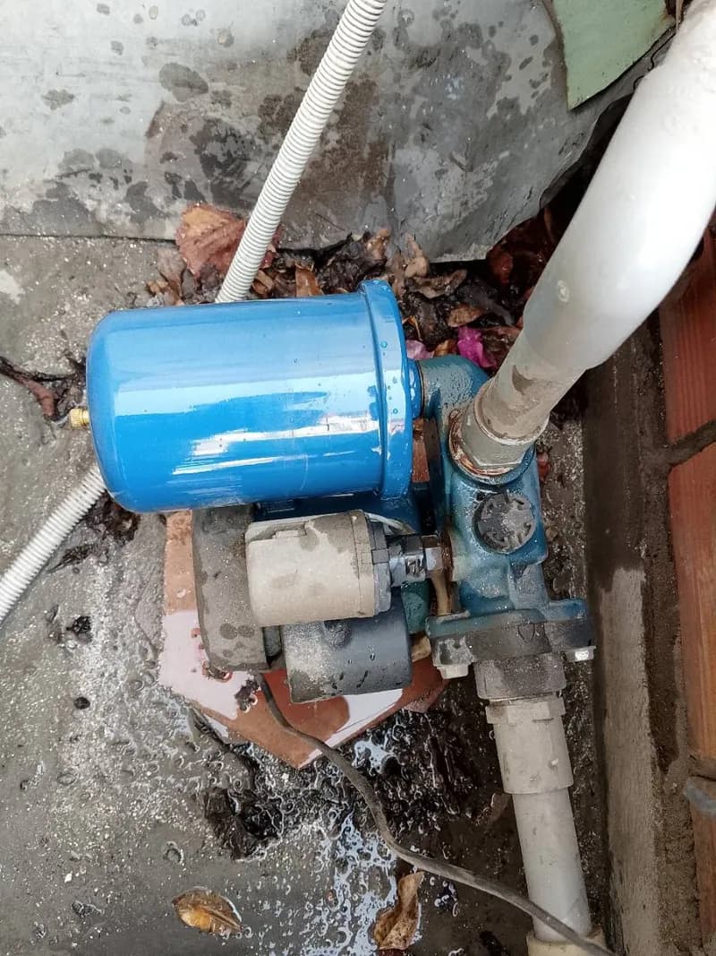 Sửa nước | Kiểm tra máy bơm và vòi bị rỉ nước tại p.9, Quận 10