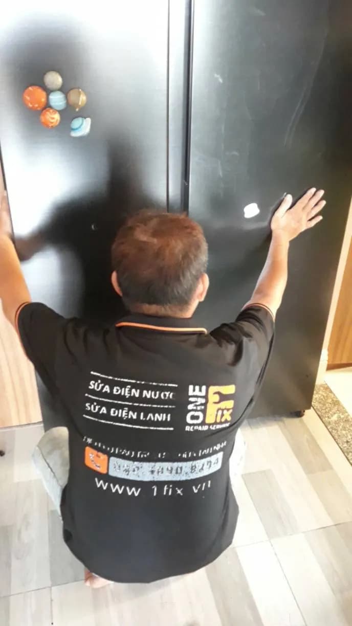 Sau khi hoàn thành sửa tủ lạnh tại Quận 8 — thợ Đặng Anh Huy