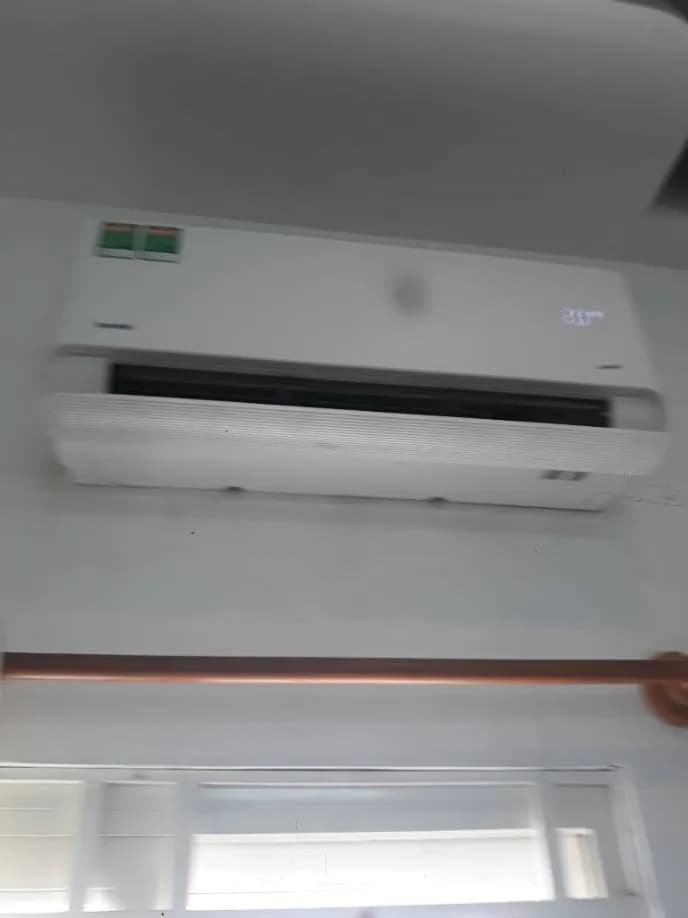 Thông tắc ống thoát nước máy lạnh Toshiba tại TPHCM tại TPHCM