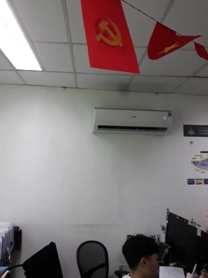 Vệ sinh và nạp gas máy lạnh treo tường tại TPHCM tại TPHCM