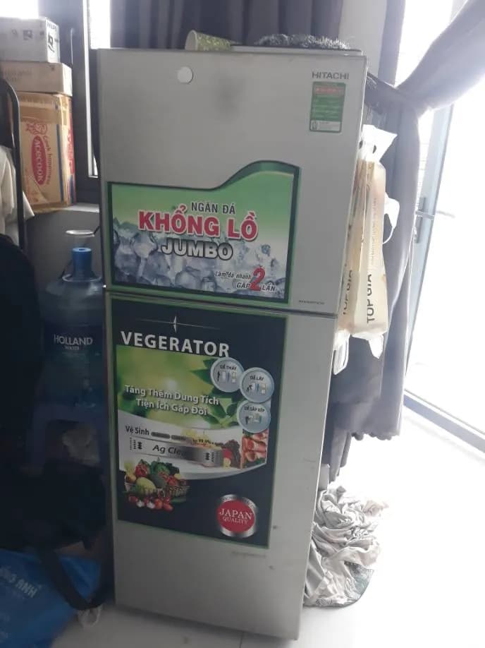 Trước sửa tủ lạnh Hitachi tại xã phong phú huyện bình chánh, Bình Chánh — thợ Đặng Anh Huy