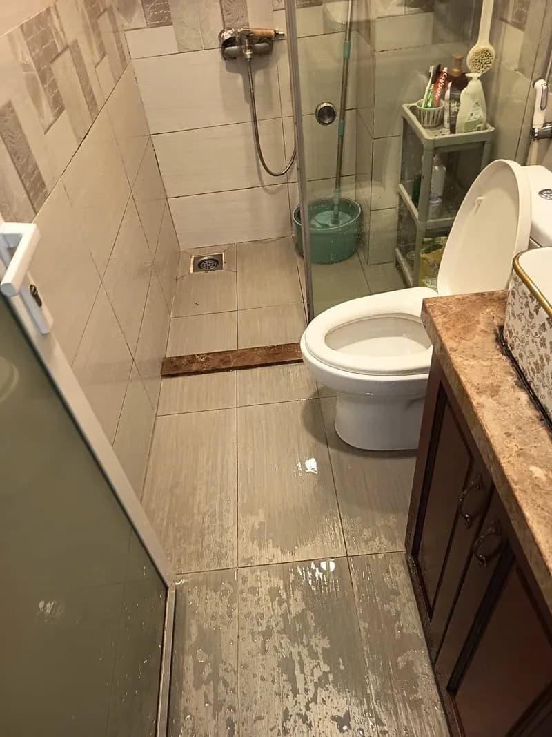 Thông tắc cống thoát sàn nhà tắm chuyên nghiệp tại TPHCM tại TPHCM