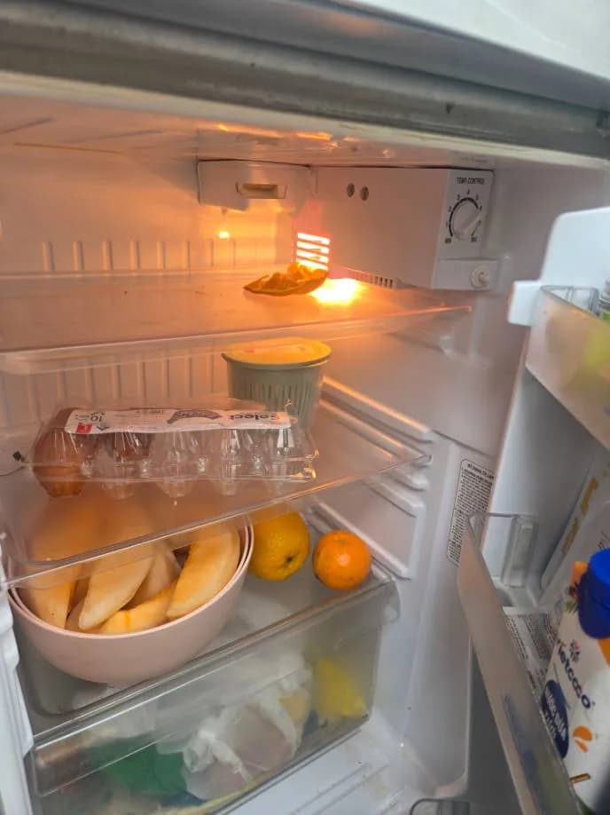 Trước sửa tủ lạnh tại Quận 3 — thợ Lê Hữu Lộc