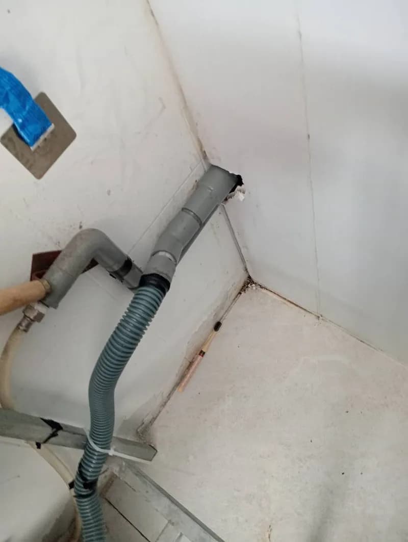 Thay thế đường ống thoát nước nhà vệ sinh tại Quận 6 tại Quận 6