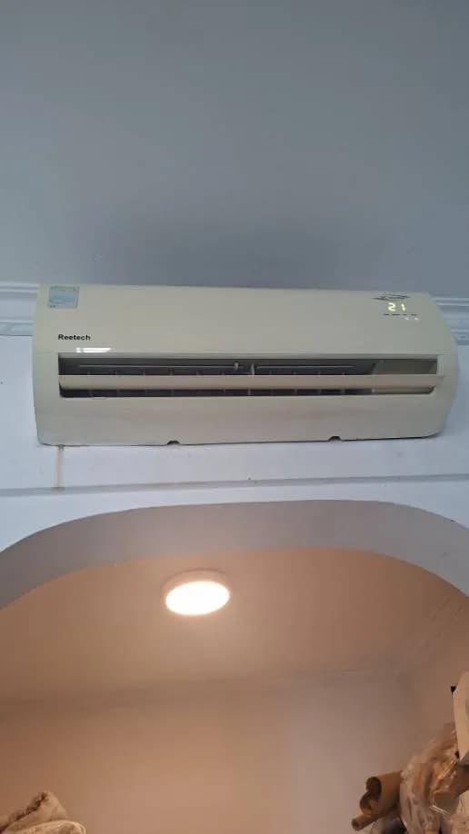 Vệ sinh máy lạnh Reetech tại Thủ Đức giá rẻ chuyên nghiệp tại Thủ Đức